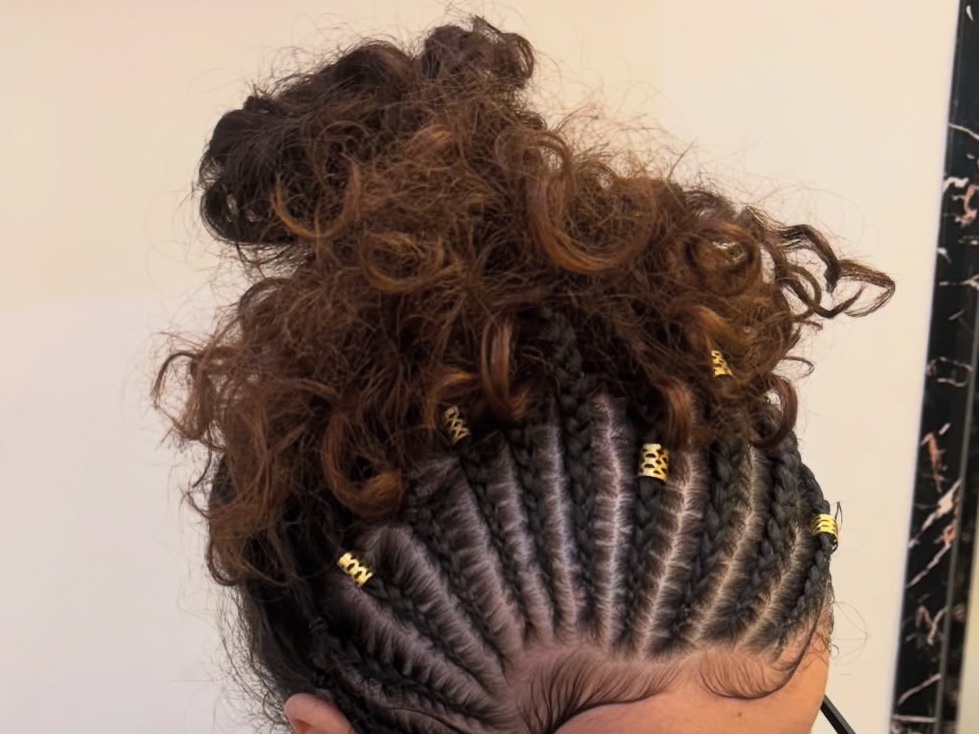 Aya Barber Braids & Beauty