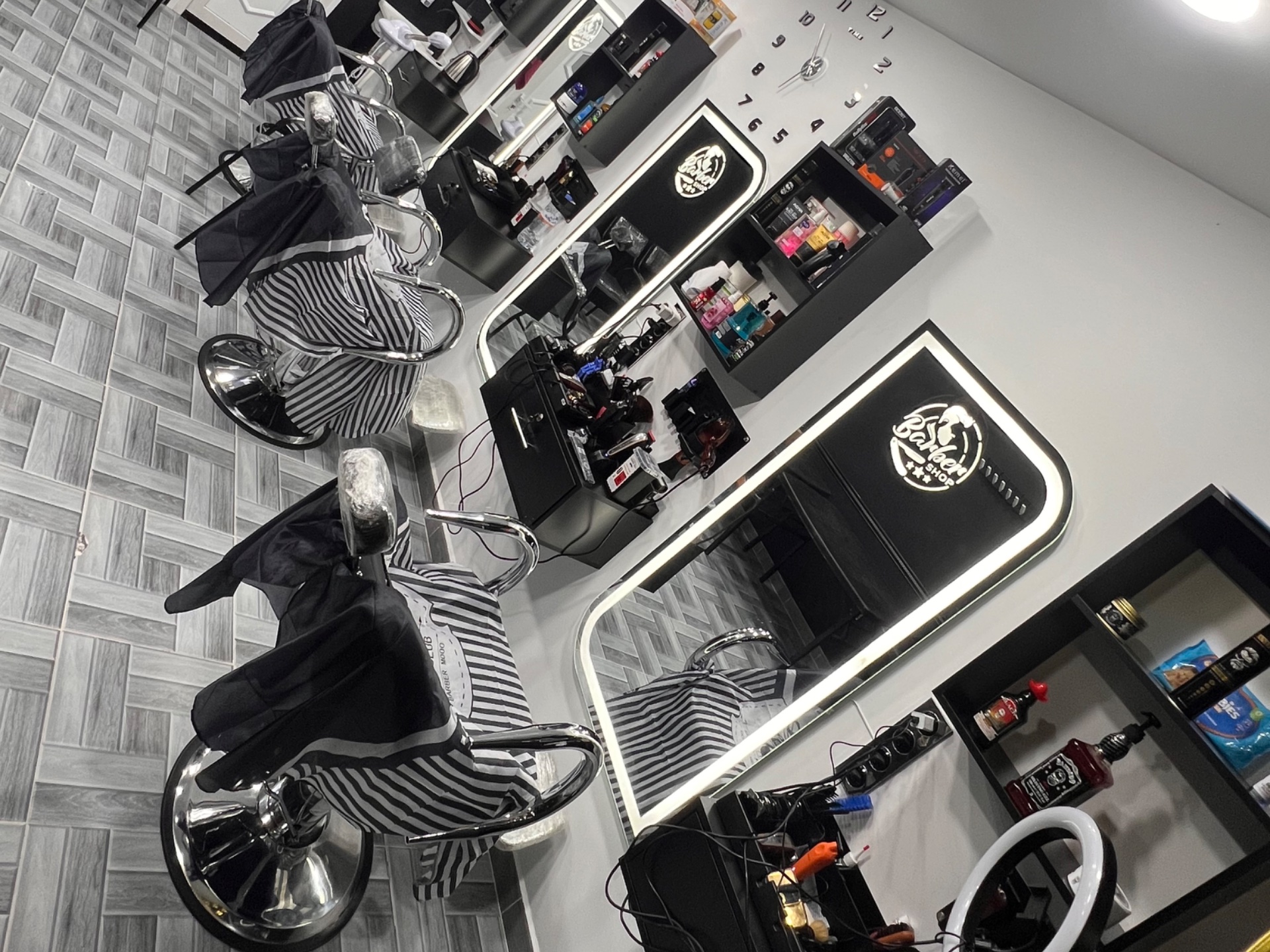 Milano craft barber - Photo 2